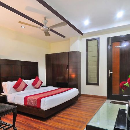 Staybook Hotel Aira New Delhi Railway Station Paharganj ภายนอก รูปภาพ