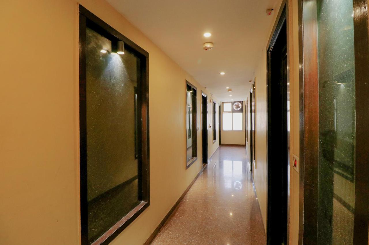 Staybook Hotel Aira New Delhi Railway Station Paharganj ภายนอก รูปภาพ