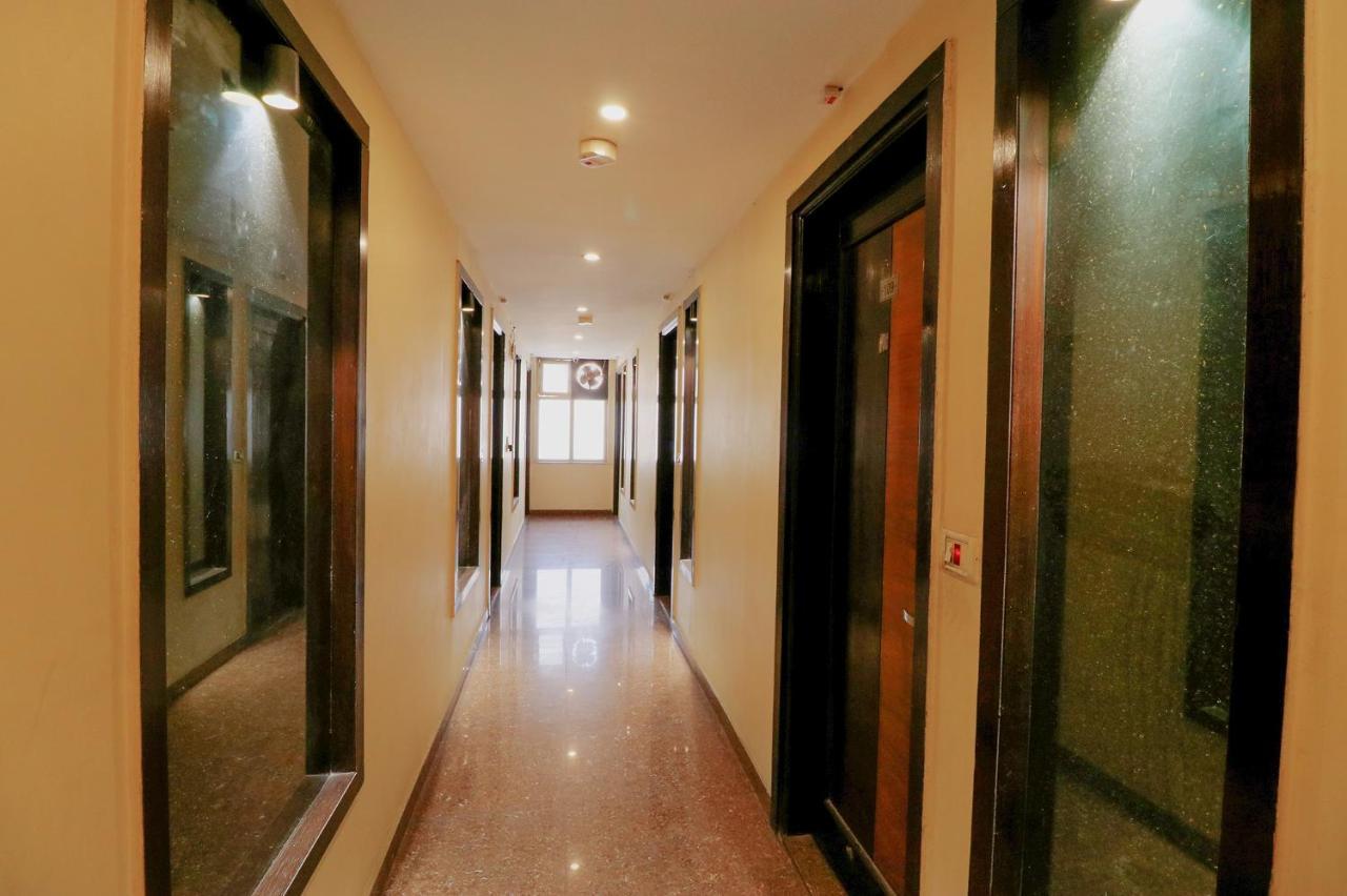 Staybook Hotel Aira New Delhi Railway Station Paharganj ภายนอก รูปภาพ