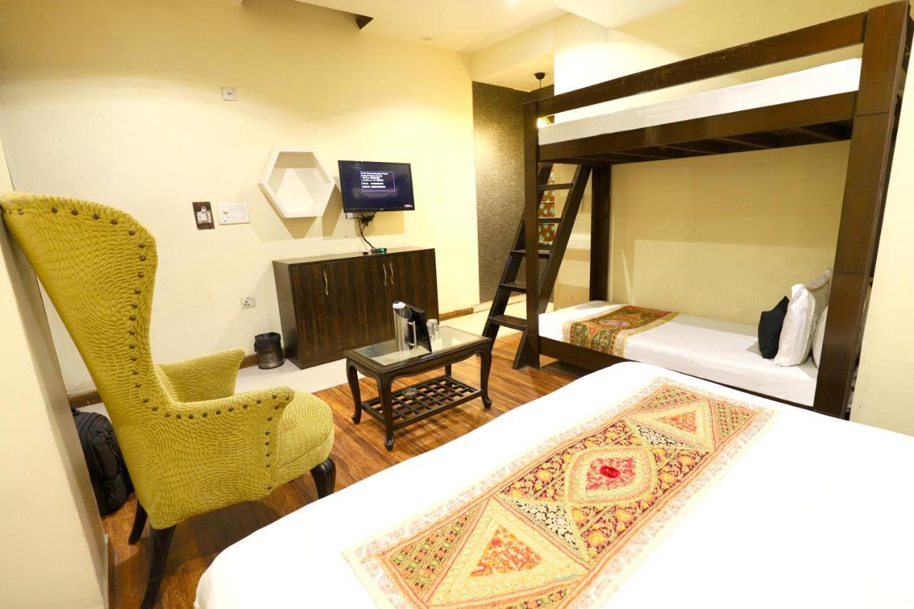 Staybook Hotel Aira New Delhi Railway Station Paharganj ภายนอก รูปภาพ
