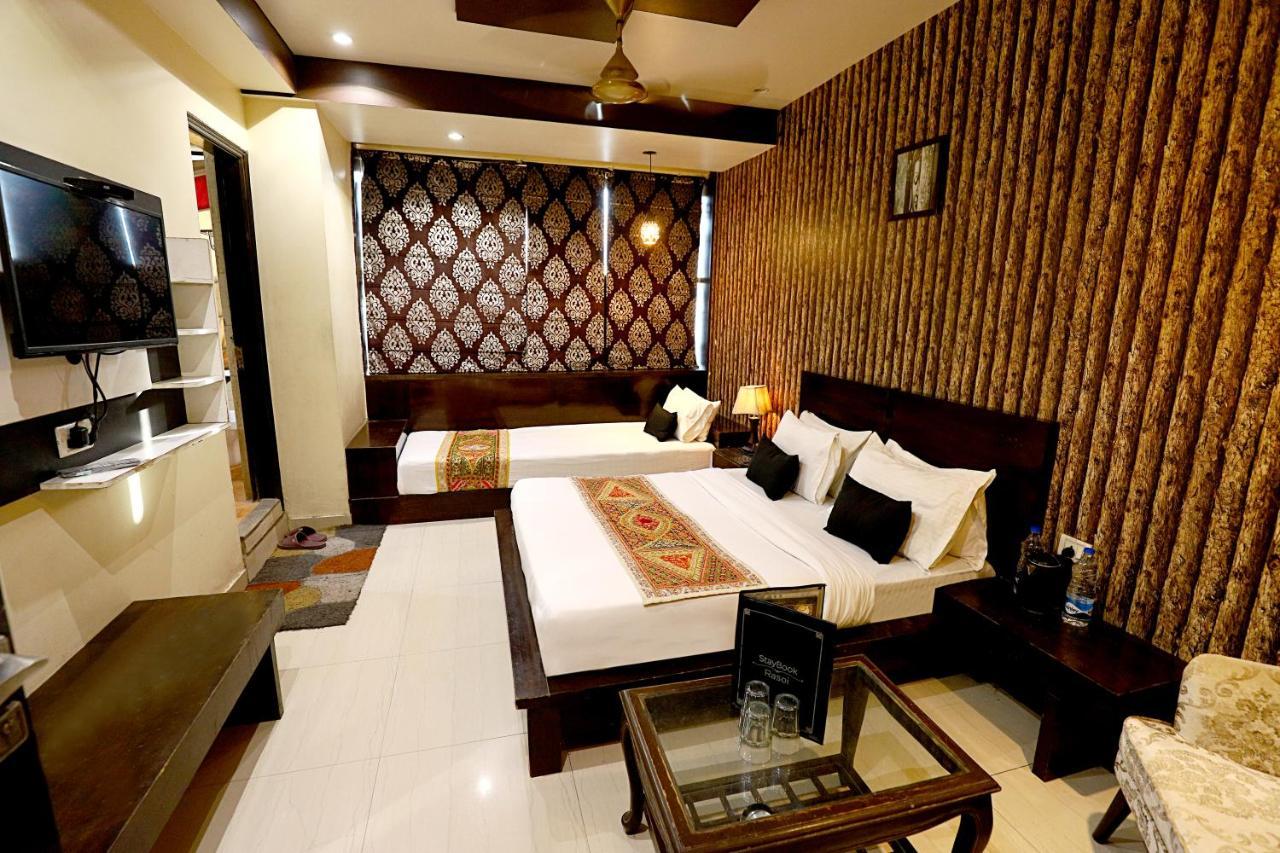 Staybook Hotel Aira New Delhi Railway Station Paharganj ภายนอก รูปภาพ