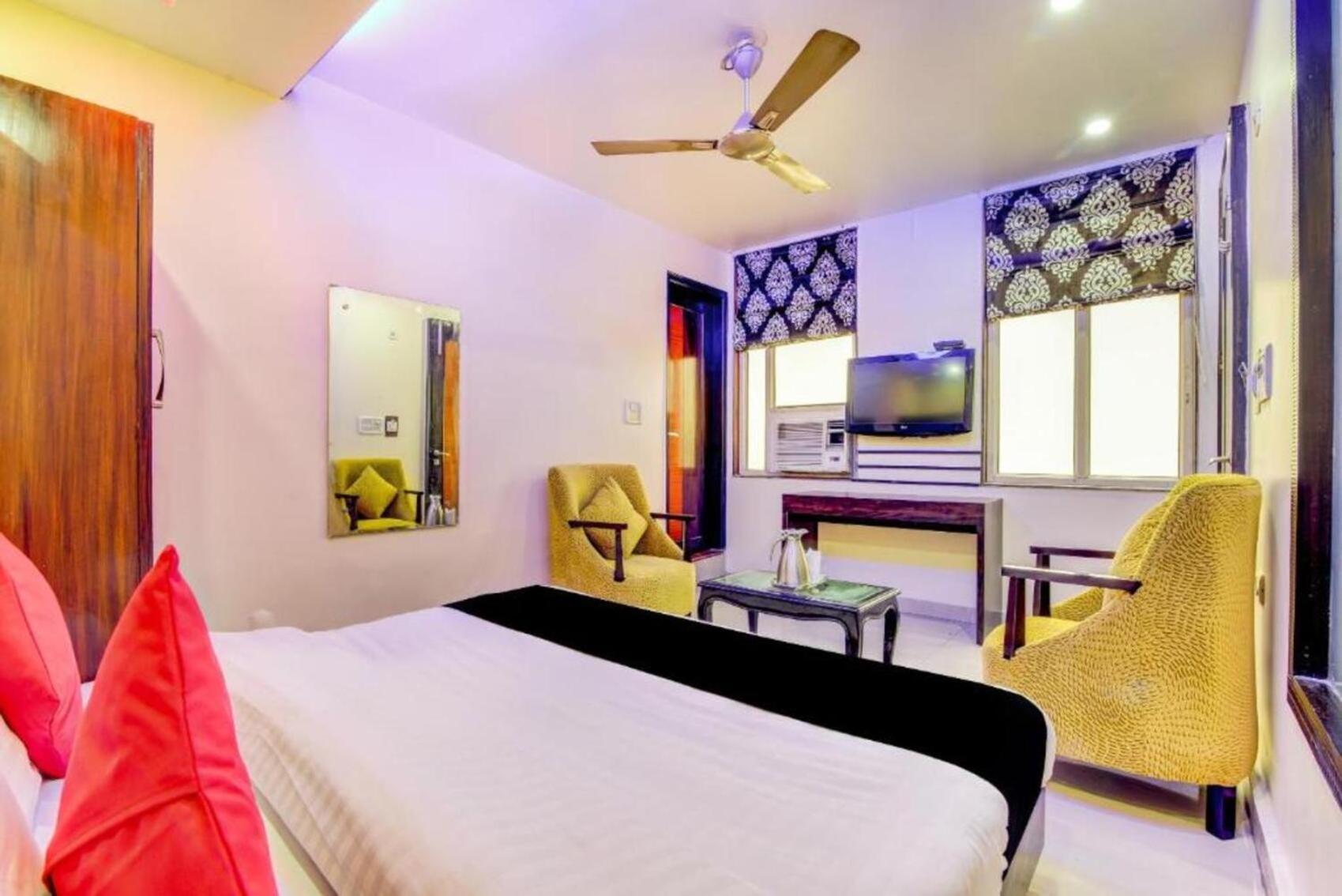 Staybook Hotel Aira New Delhi Railway Station Paharganj ภายนอก รูปภาพ